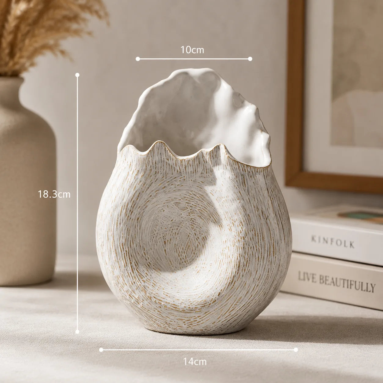 Nordic White Ceramic Vase – Minimalist Decorative Flower Vase